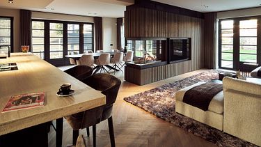 Roomdivider met haard 